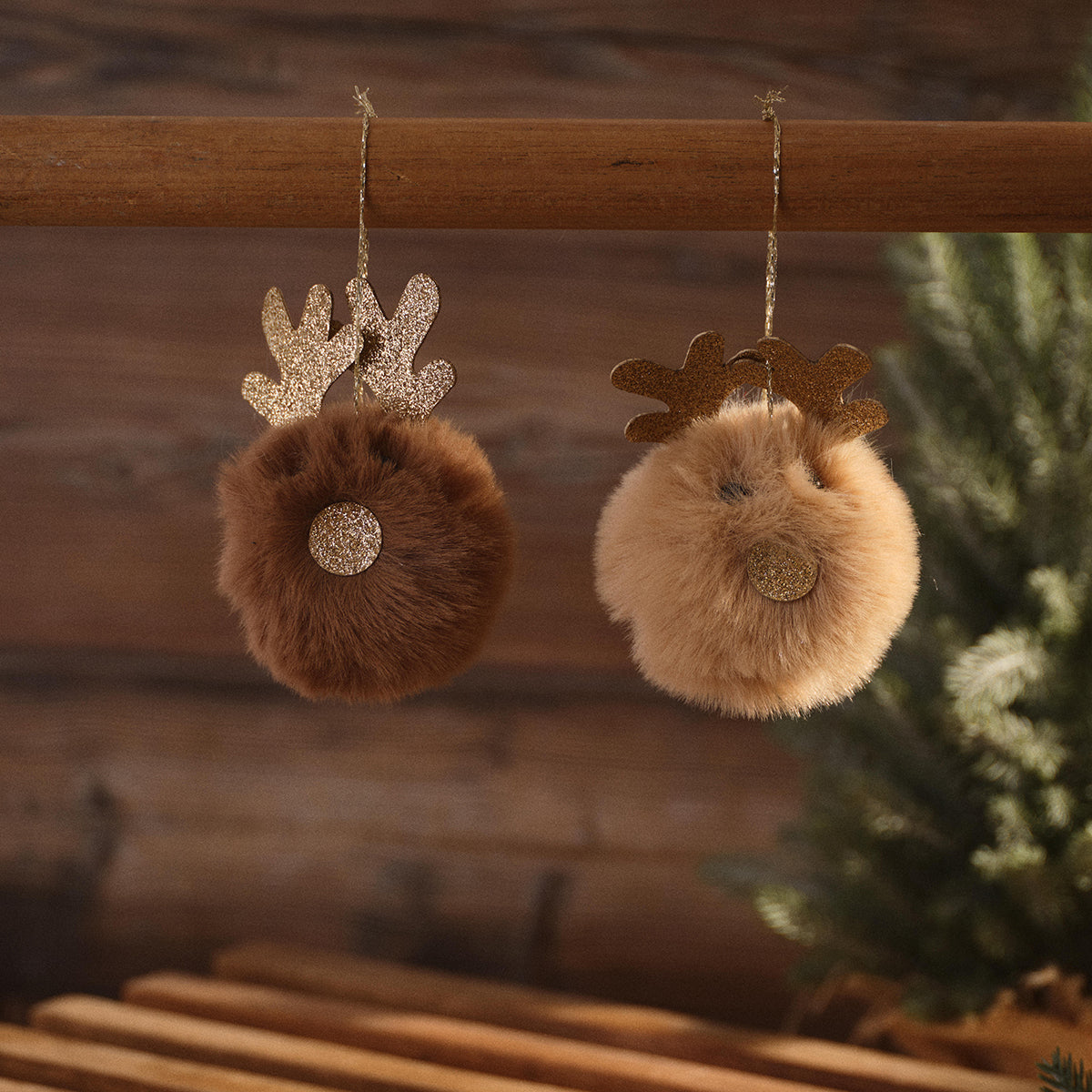 Nordic Nest Natural & Brown Furry Ball Hanger
