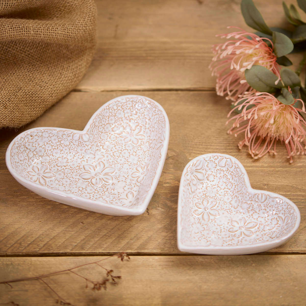 White Embossed Flower Dish Small