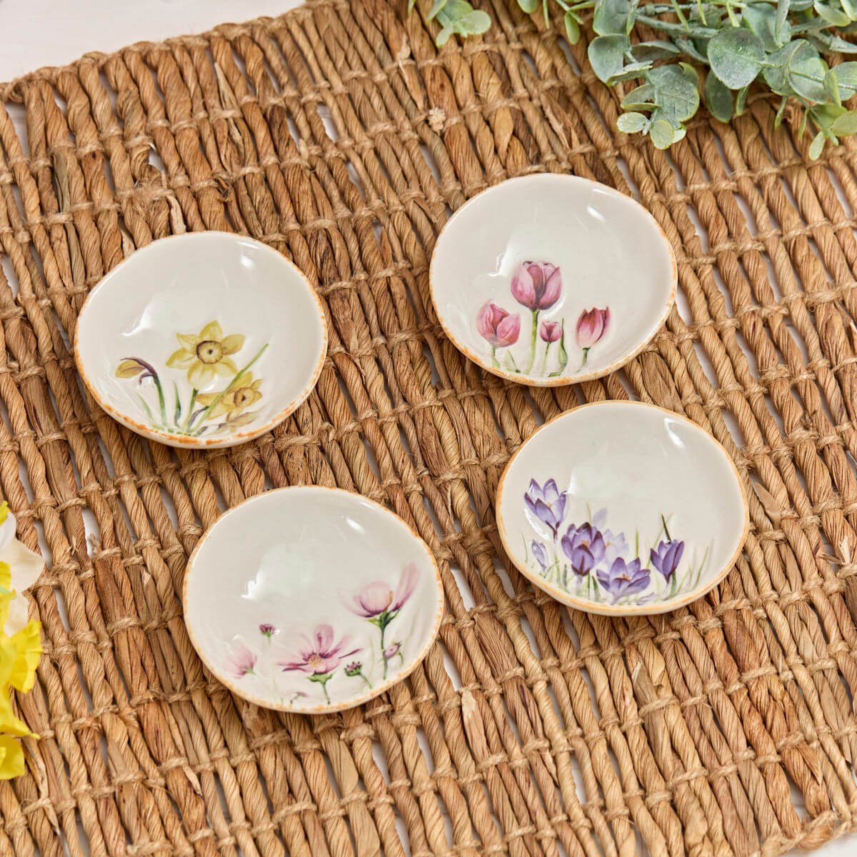 Embossed Floral Stoneware Trinket Dish