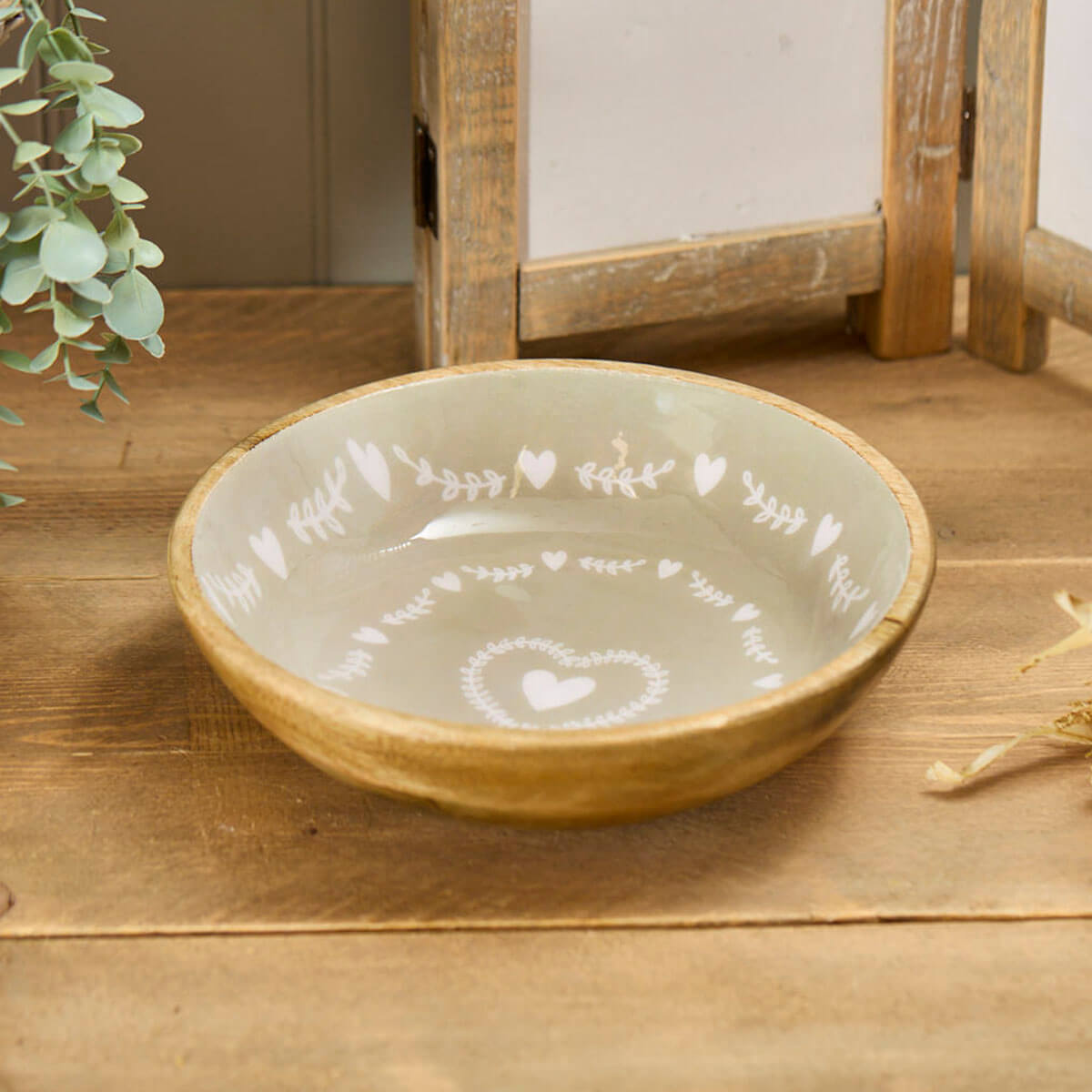 Heart Detail Mango Wood & Enamel Bowl