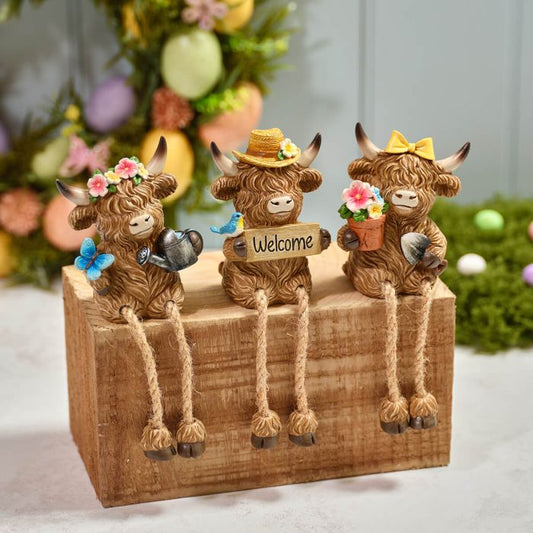 Highland Cow Flower Shelf Sitter