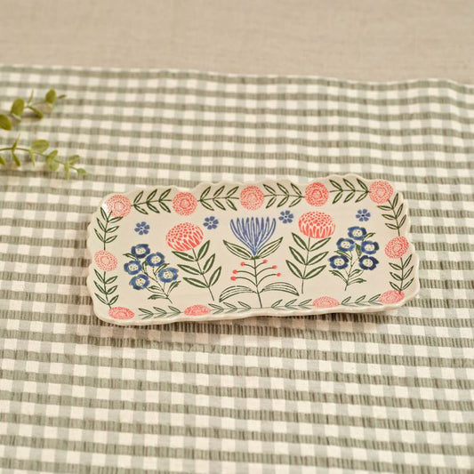 Flourish & Foliage Stoneware Embossed Tray