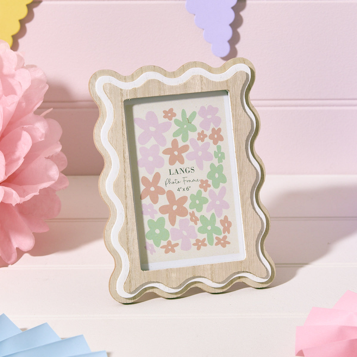 Natural Triple Layer Wavy Photo Frame – Beau and Brooke Ltd