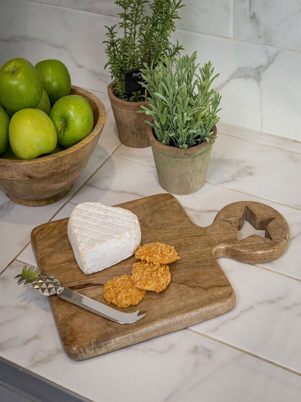 Mango Wood Chopping Board with Star Handle