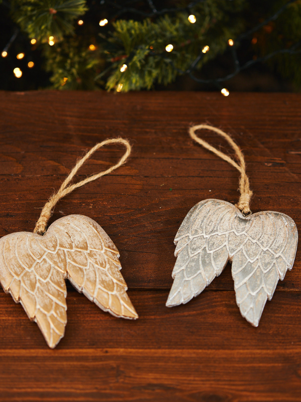 Distressed Angel Wing Hanger