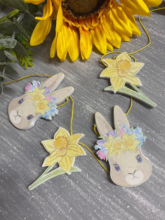 Bunny & Daffodil Garland