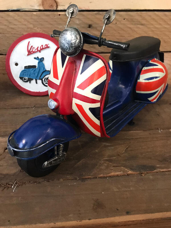 Union Jack Vespa